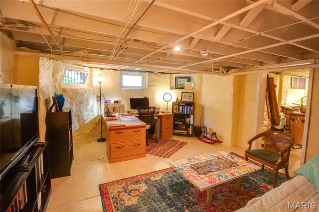 $499,900 | 619 East Main Street, Carlinville, IL 62626