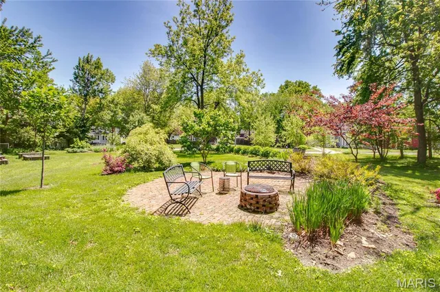 $499,900 | 619 East Main Street, Carlinville, IL 62626