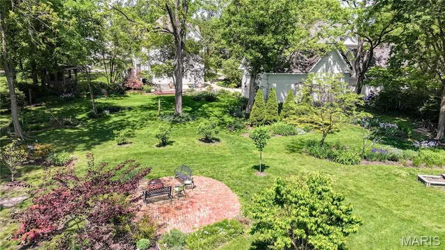 $499,900 | 619 East Main Street, Carlinville, IL 62626