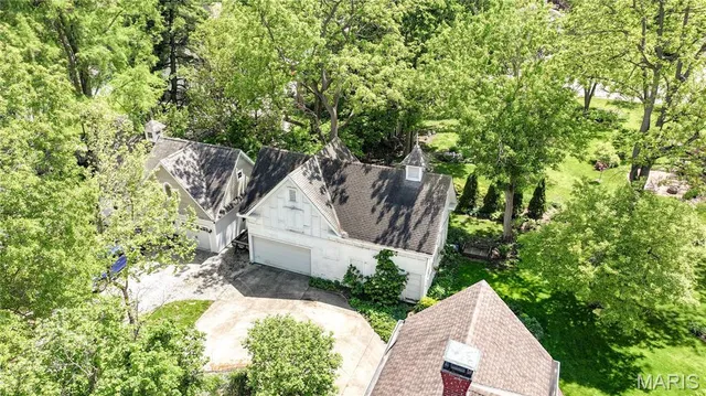 $499,900 | 619 East Main Street, Carlinville, IL 62626