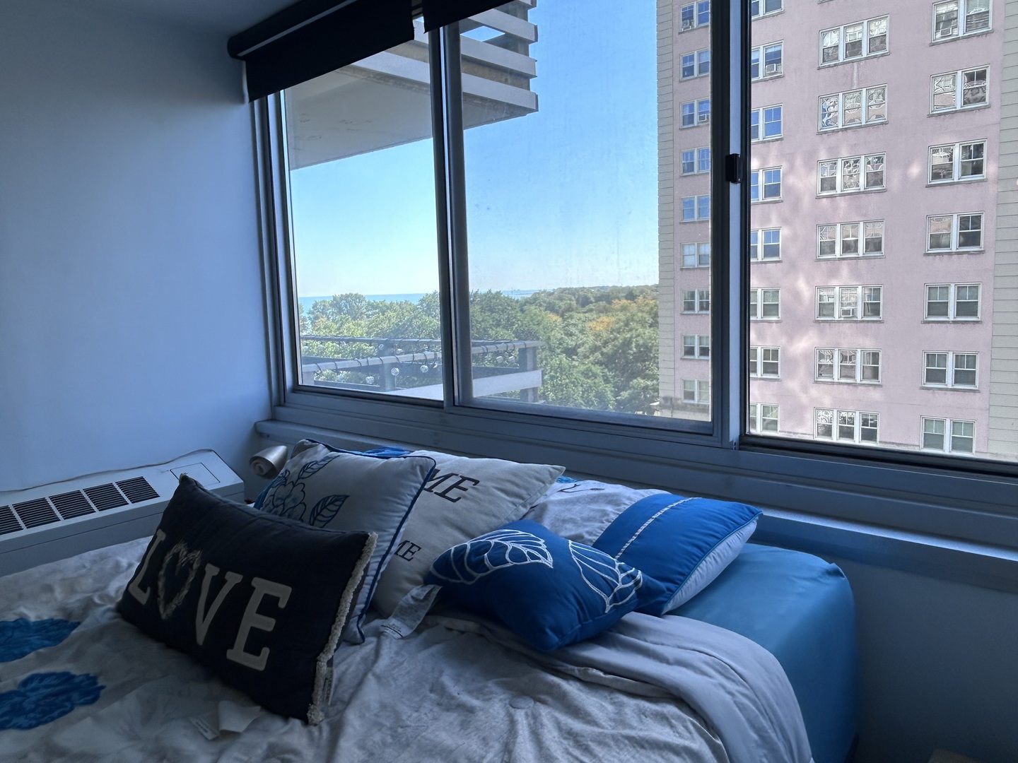 5601 North Sheridan Road, Unit 7D Chicago, IL 60660 - Photo 11 of 20 Gallery Image 11