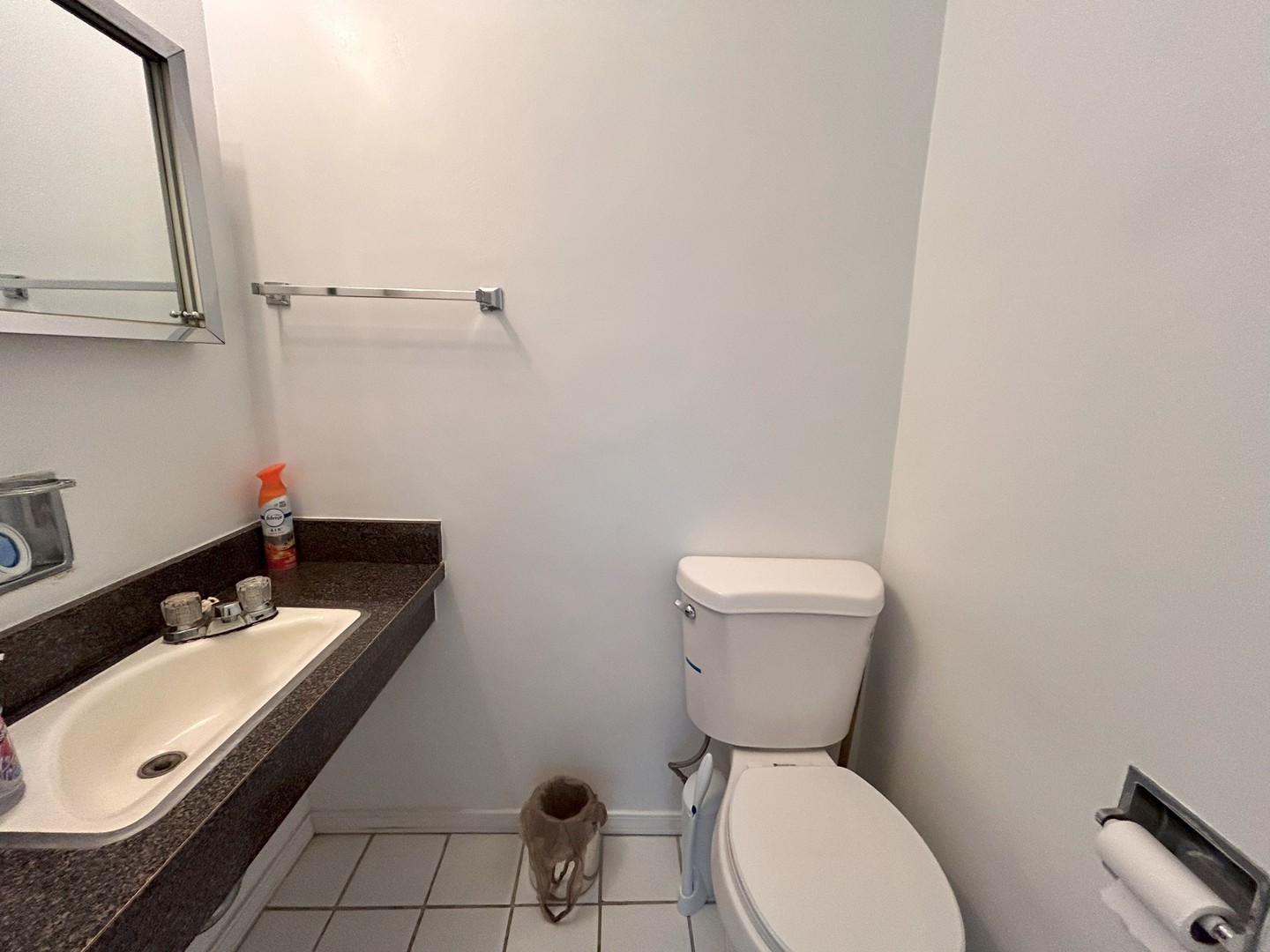 5601 North Sheridan Road, Unit 7D Chicago, IL 60660 - Photo 10 of 20 Gallery Image 10