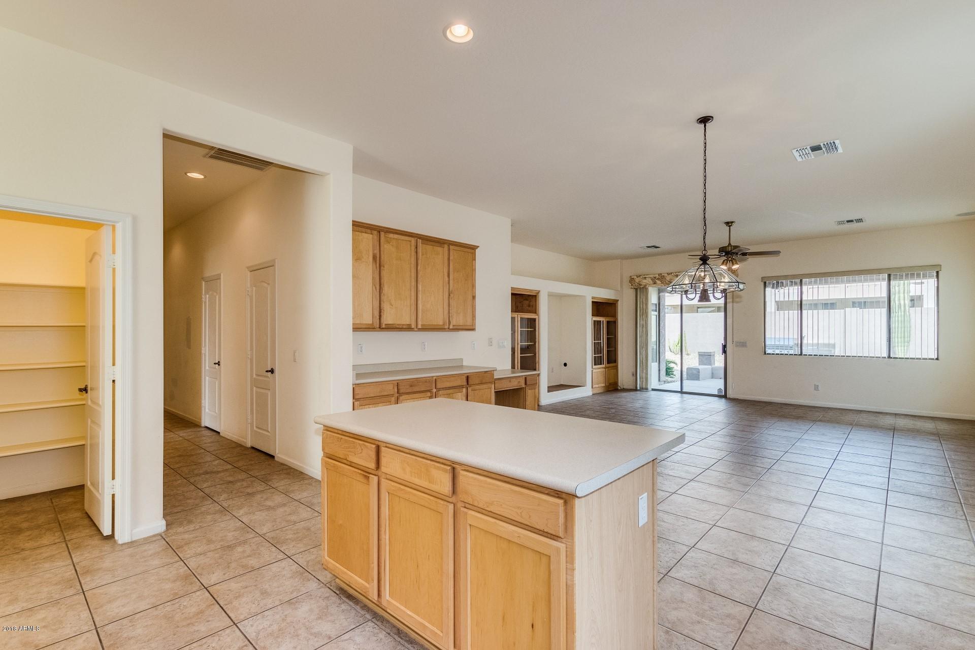 10958 East Decatur Street Mesa, AZ 85207 - Photo 12 of 35 0012-Decature - 10958 (13)