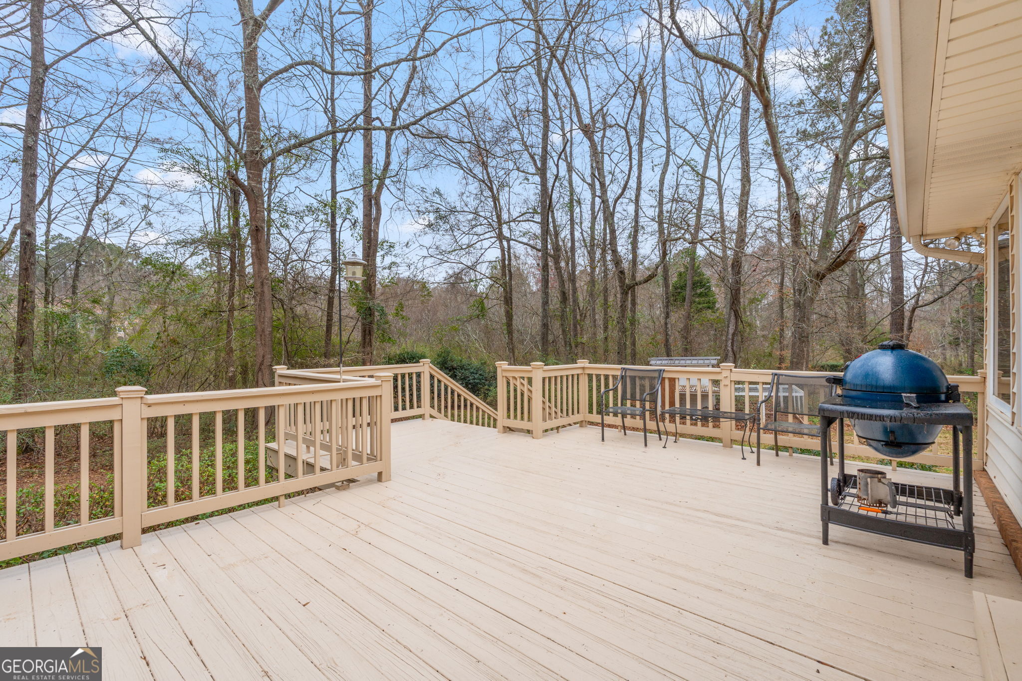 732 Bass Road Macon, GA 31210 - Photo 45 of 57 a view of a chairs and tables on the roof deck