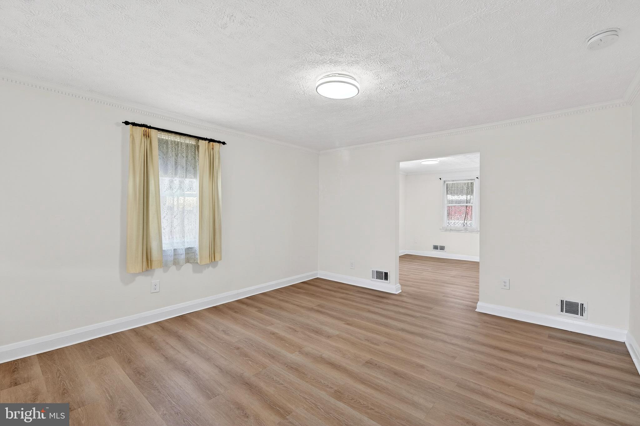 1870 Yakona Road Baltimore, MD 21234 - Photo 26 of 42