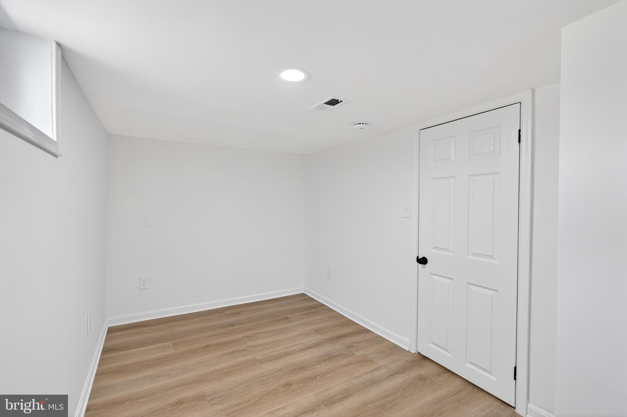 1870 Yakona Road Baltimore, MD 21234 - Photo 27 of 42