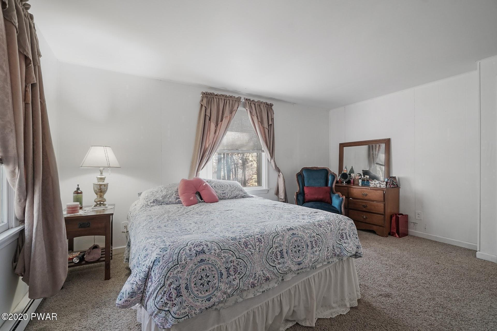 4881 Pine Ridge Drive West Bushkill, PA 18324 - Photo 13 of 35 19