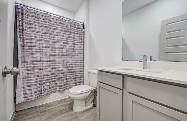 $3,700 | 22 Desert Spring Lane, Manvel, TX 77578