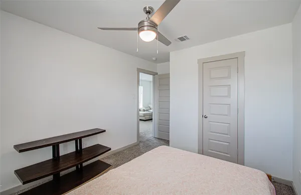 $3,700 | 22 Desert Spring Lane, Manvel, TX 77578