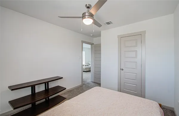 $3,700 | 22 Desert Spring Lane, Manvel, TX 77578