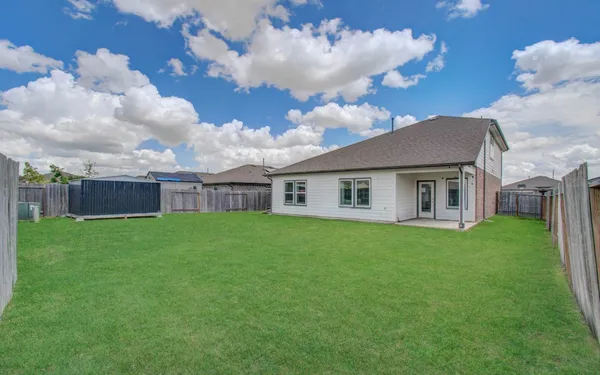 $3,700 | 22 Desert Spring Lane, Manvel, TX 77578
