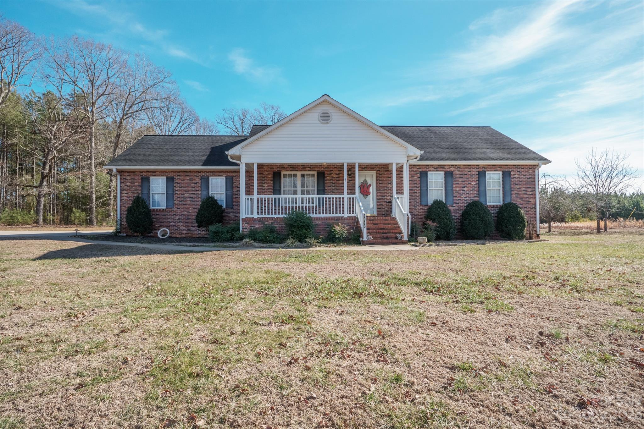 4943 Flay Road Lincolnton, NC 28092 - Photo 1 of 36 Gallery Image 1