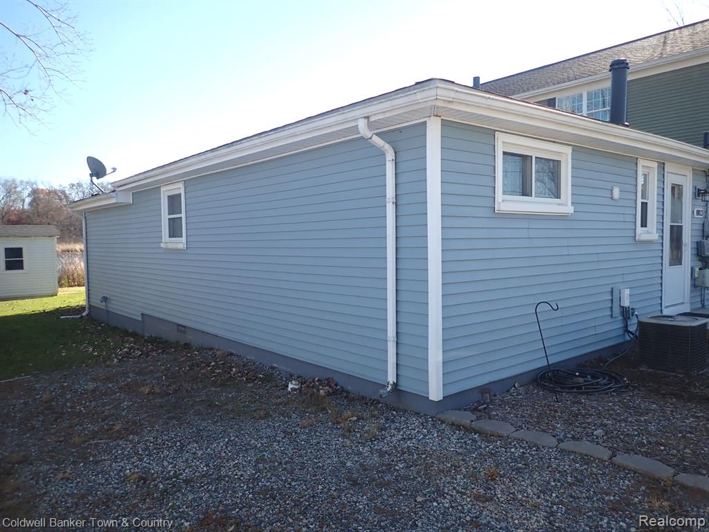 8813 Riverside Drive Brighton, MI 48116 - Photo 5 of 29 Gallery Image 5