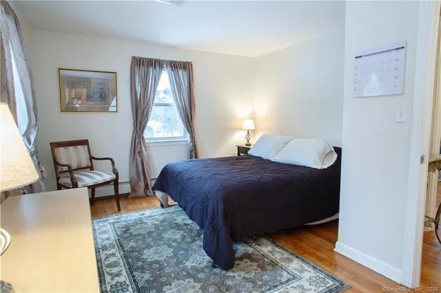 $3,500 | 44 Alder Road, Simsbury, CT 06070