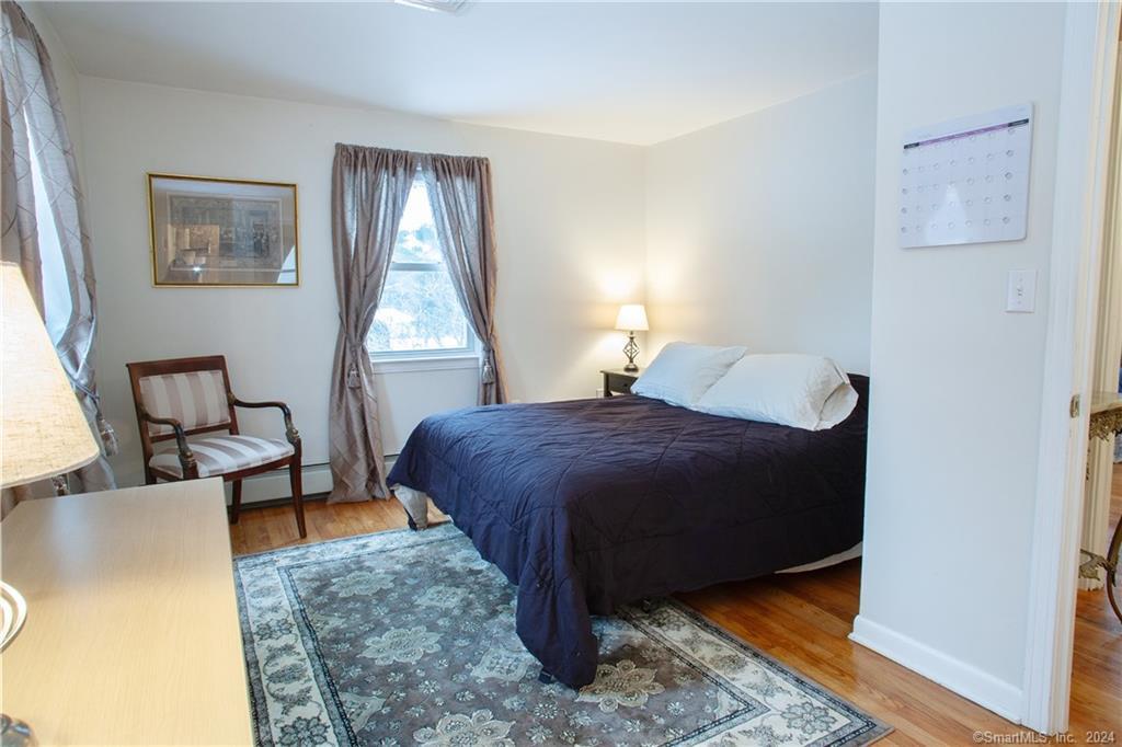 44 Alder Road Simsbury, CT 06070 - Photo 18 of 33