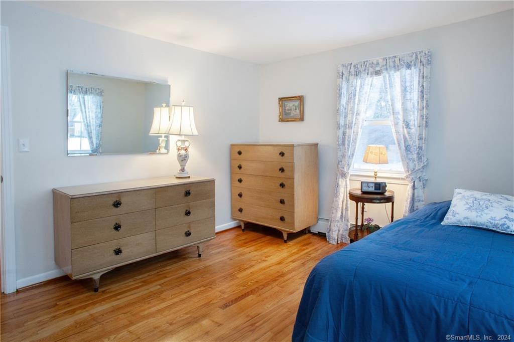 44 Alder Road Simsbury, CT 06070 - Photo 22 of 33