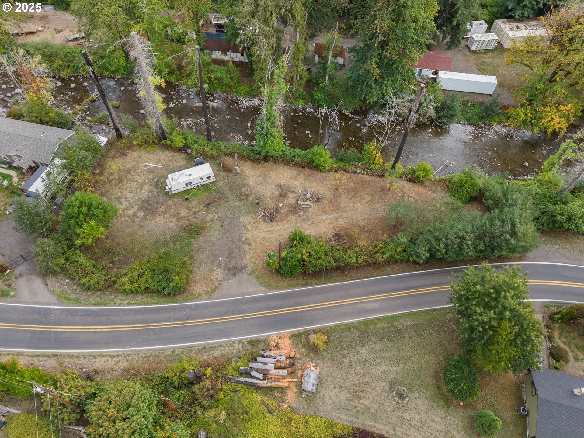 45678 North Gate Creek Road Vida, OR 97488 - Photo 11 of 17 Gallery Image 11