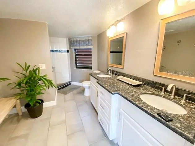 $7,750 | 5611 Gulf Of Mexico Drive, Unit 5, Longboat Key, FL 34228