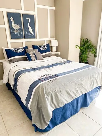 $7,750 | 5611 Gulf Of Mexico Drive, Unit 5, Longboat Key, FL 34228