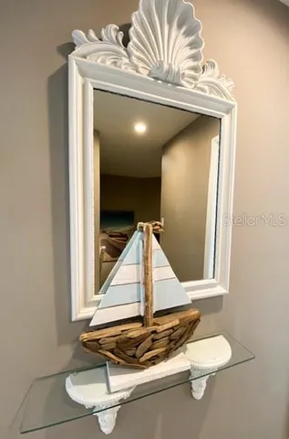 $7,750 | 5611 Gulf Of Mexico Drive, Unit 5, Longboat Key, FL 34228