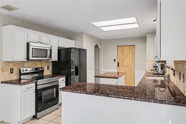 $339,000 | 1418 Green Tree Drive, Tomball, TX 77375