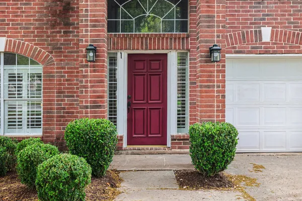 $339,000 | 1418 Green Tree Drive, Tomball, TX 77375