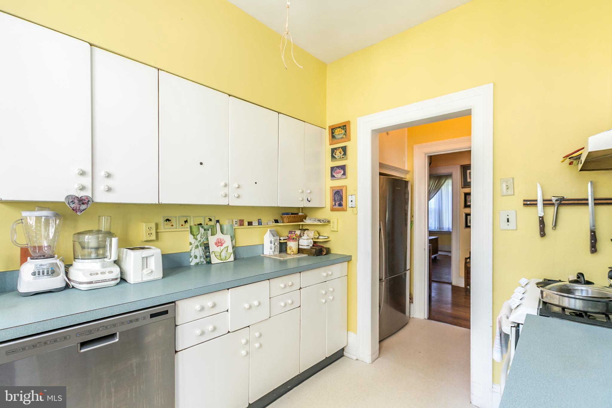 102 West 39th Street, Unit 3A Baltimore, MD 21210 - Photo 11 of 27