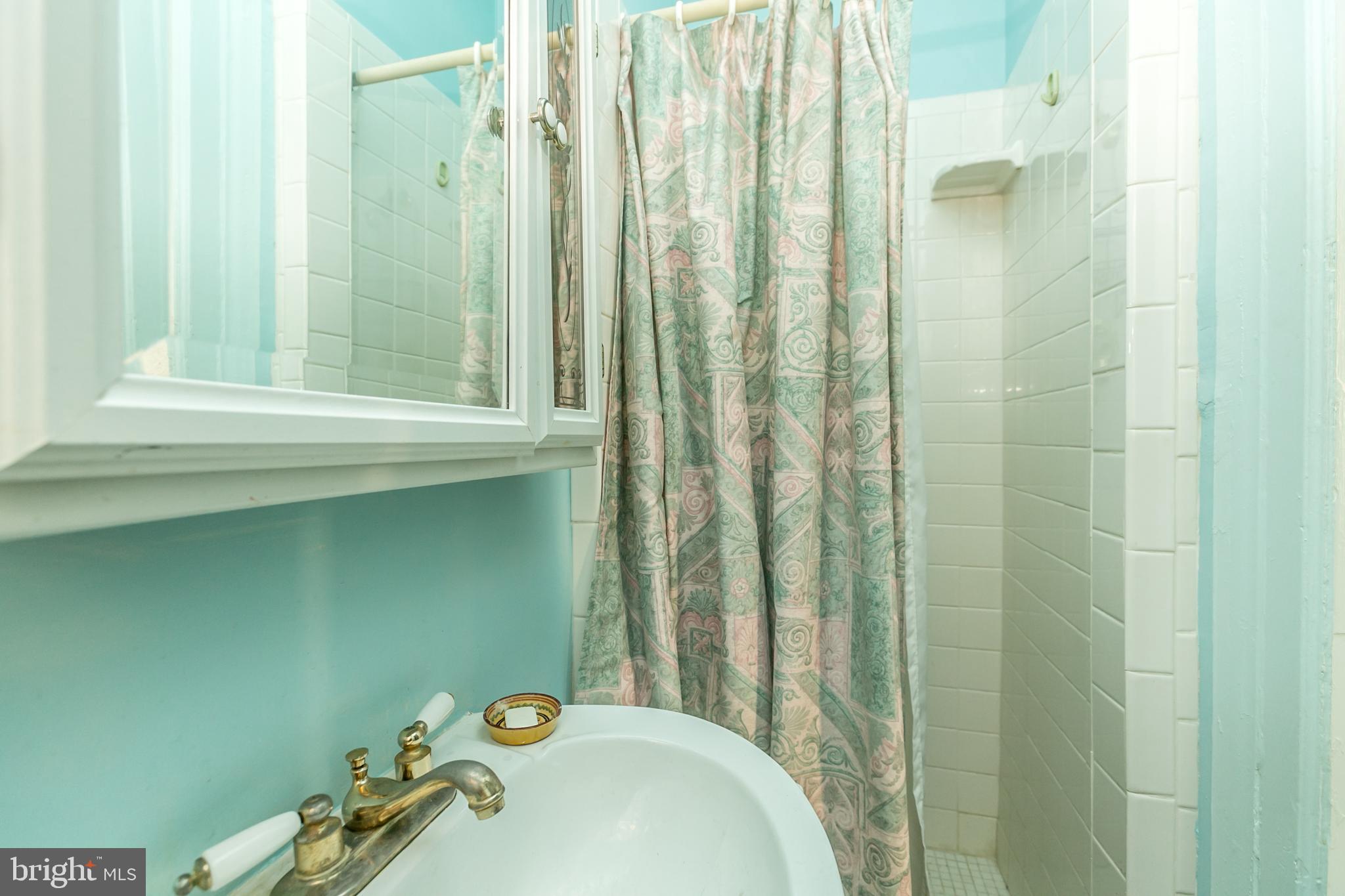 102 West 39th Street, Unit 3A Baltimore, MD 21210 - Photo 23 of 27