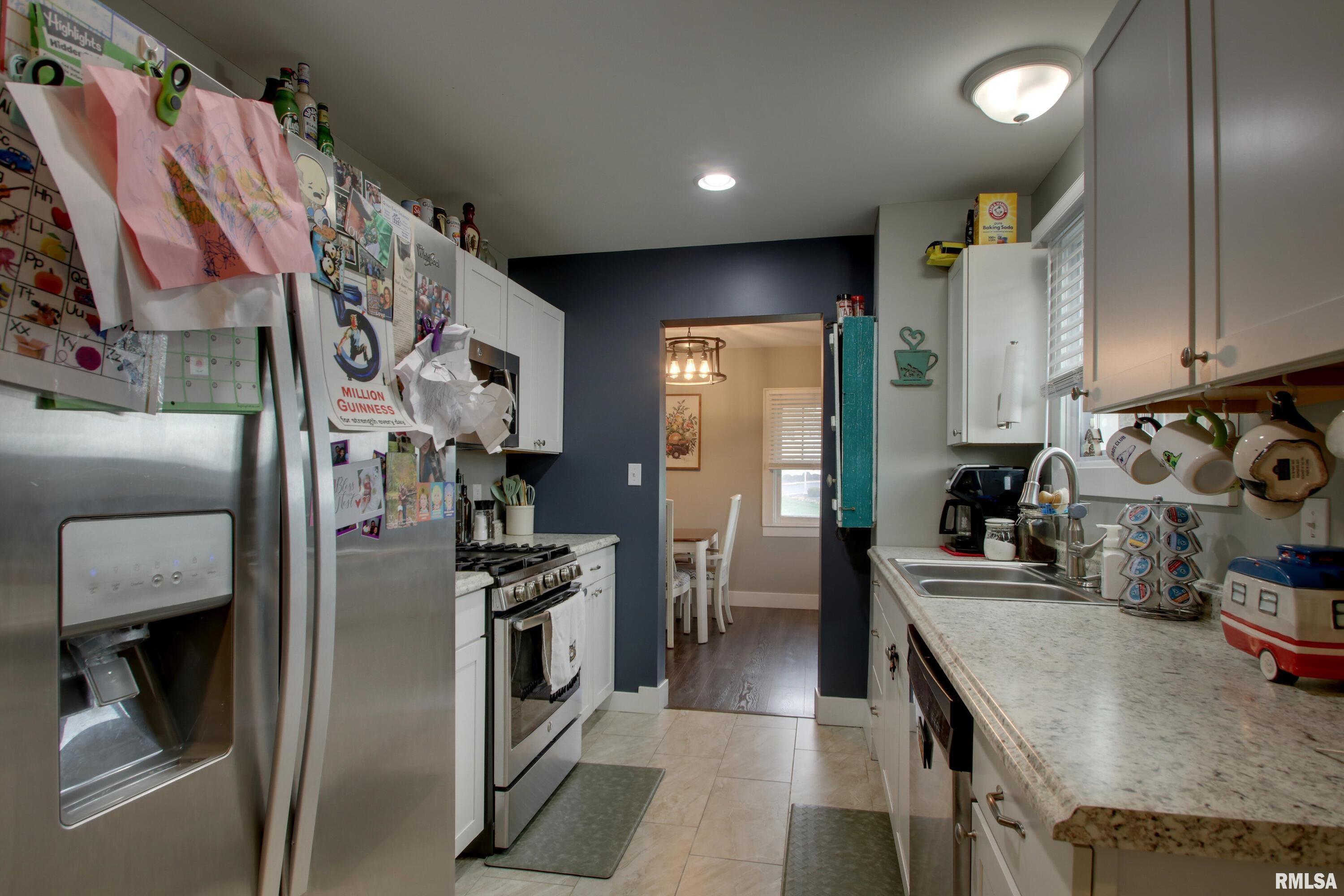 2316 Spring Street Quincy, IL 62301 - Photo 5 of 29