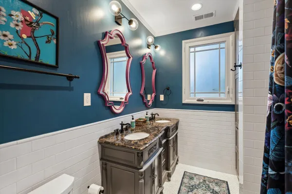 $1,500,000 | 309 North McLean Boulevard, Memphis, TN 38112