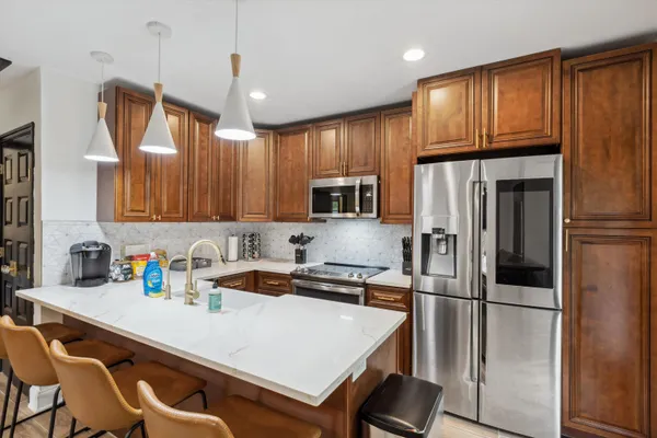 $1,500,000 | 309 North McLean Boulevard, Memphis, TN 38112