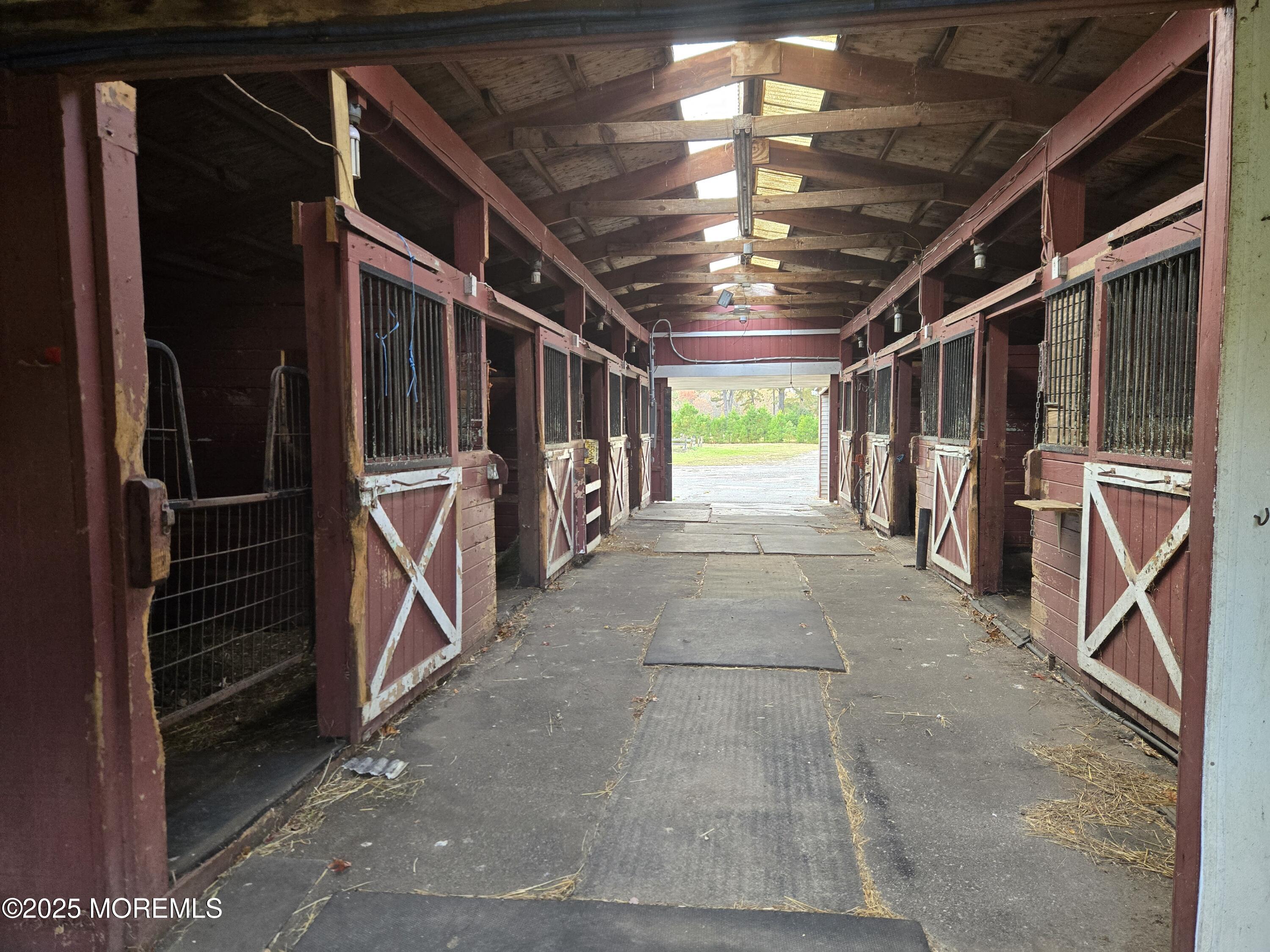 300 Toms River Road Jackson, NJ 08527 - Photo 4 of 16 a view of entryway