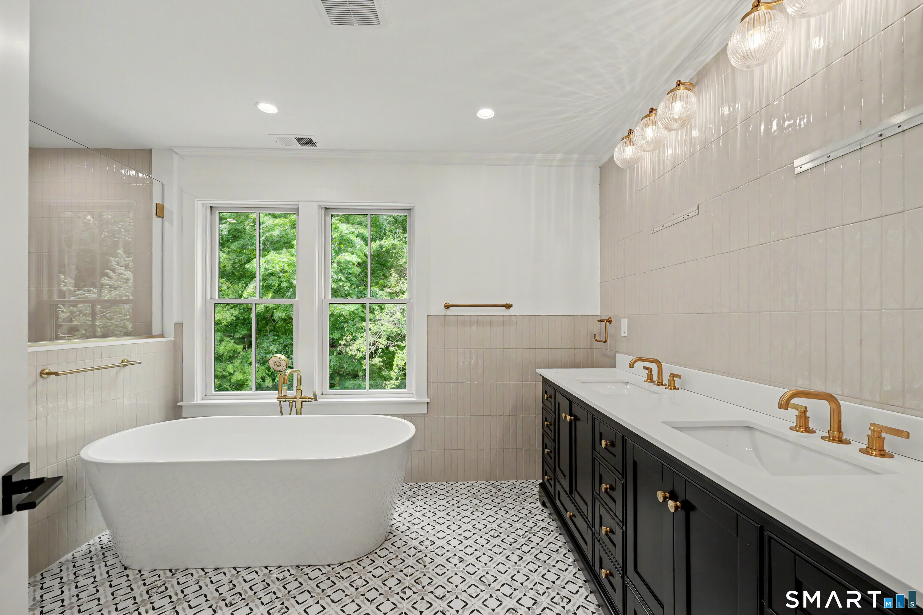 149 Don Bob Road Stamford, CT 06903 - Photo 30 of 40