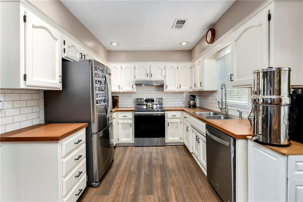 1661 Northwest 650th Road Bates City, MO 64011 - Photo 14 of 32