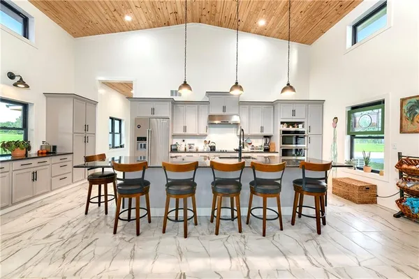 $2,950,000 | 1661 Northwest 650th Road, Bates City, MO 64011