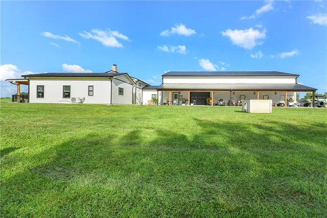 $3,900,000 | 1661 Northwest 650th Road, Bates City, MO 64011