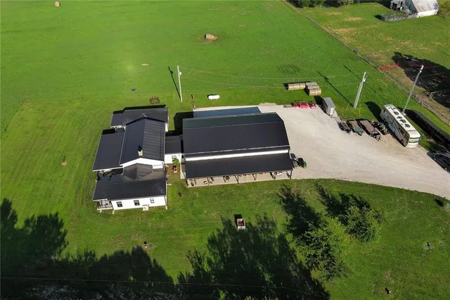 $3,900,000 | 1661 Northwest 650th Road, Bates City, MO 64011