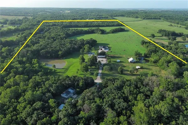 $2,950,000 | 1661 Northwest 650th Road, Bates City, MO 64011