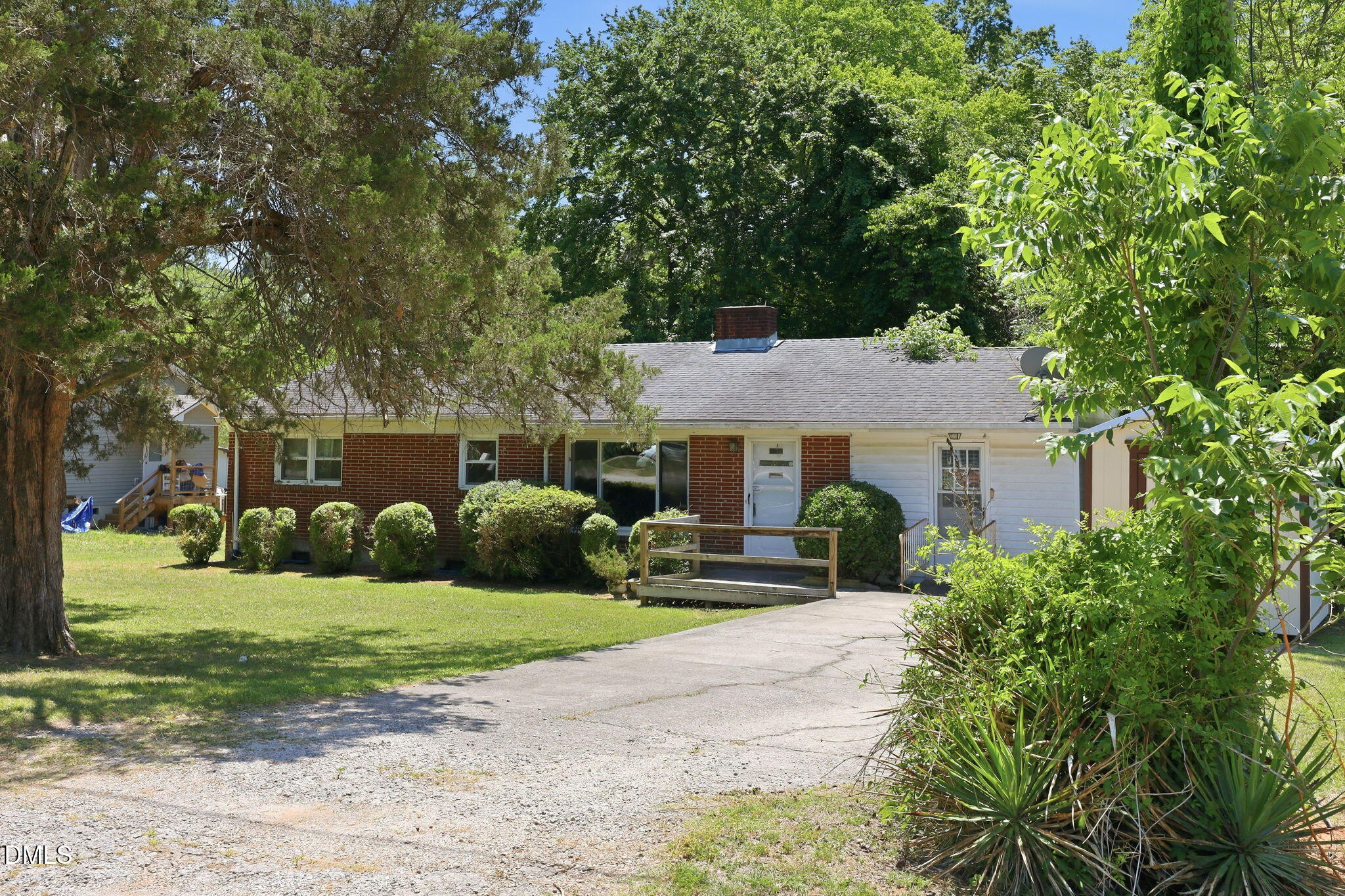 1315 Alpha Road Henderson, NC 27536 - Photo 5 of 26 Street View