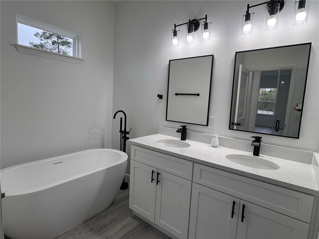 2703 Southwest 162nd Street Road Ocala, FL 34473 - Photo 14 of 26