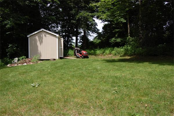 112 Robin Hill Road Chelmsford, MA 01824 - Photo 8 of 30 Gallery Image 8