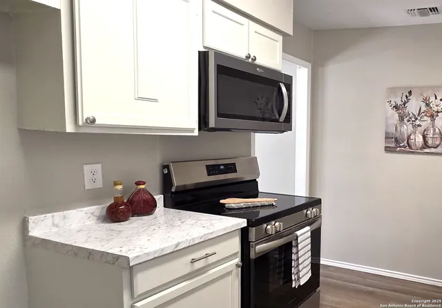 $224,500 | 3529 Cliffside Drive, Schertz, TX 78108