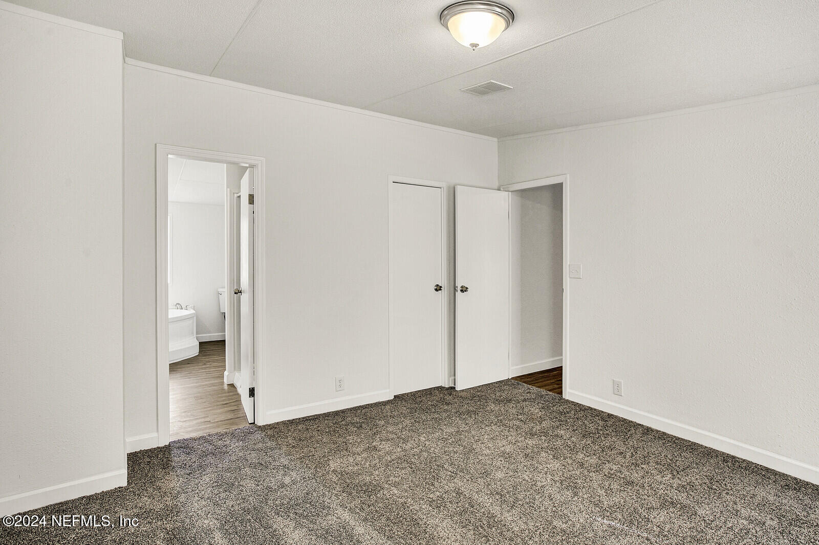9439 Old Plank Road Jacksonville, FL 32220 - Photo 13 of 19 03_IMG_0146_mls