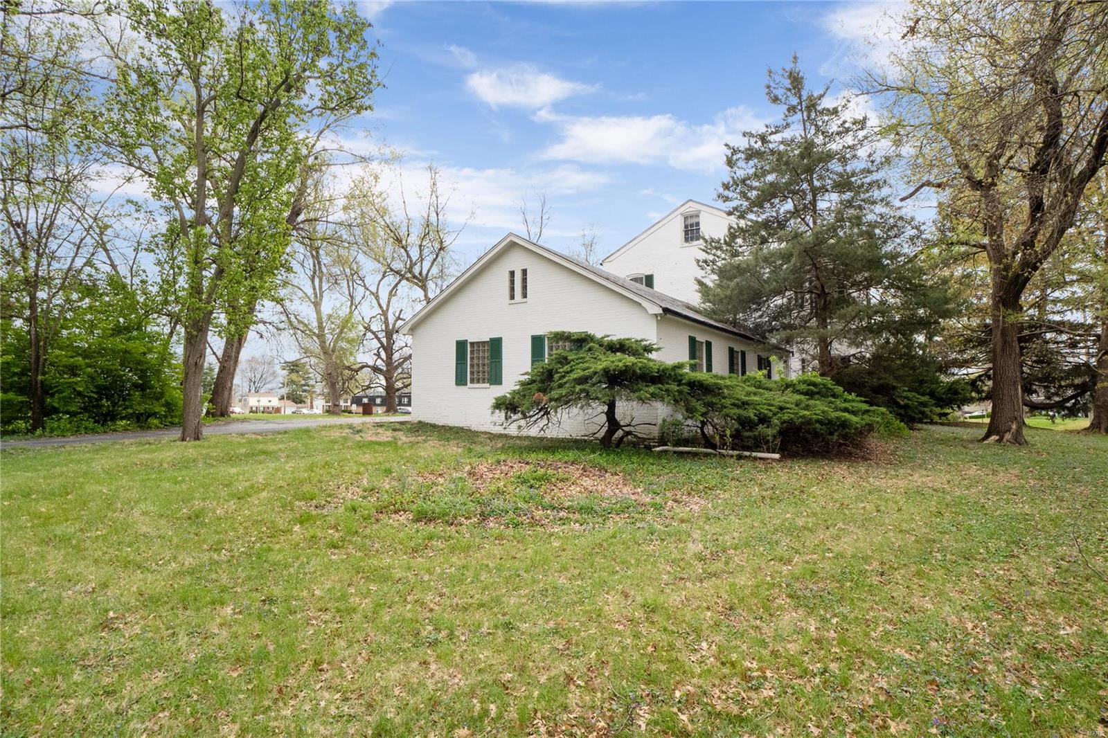 1 Shady Lane Belleville, IL 62221 - Photo 49 of 50