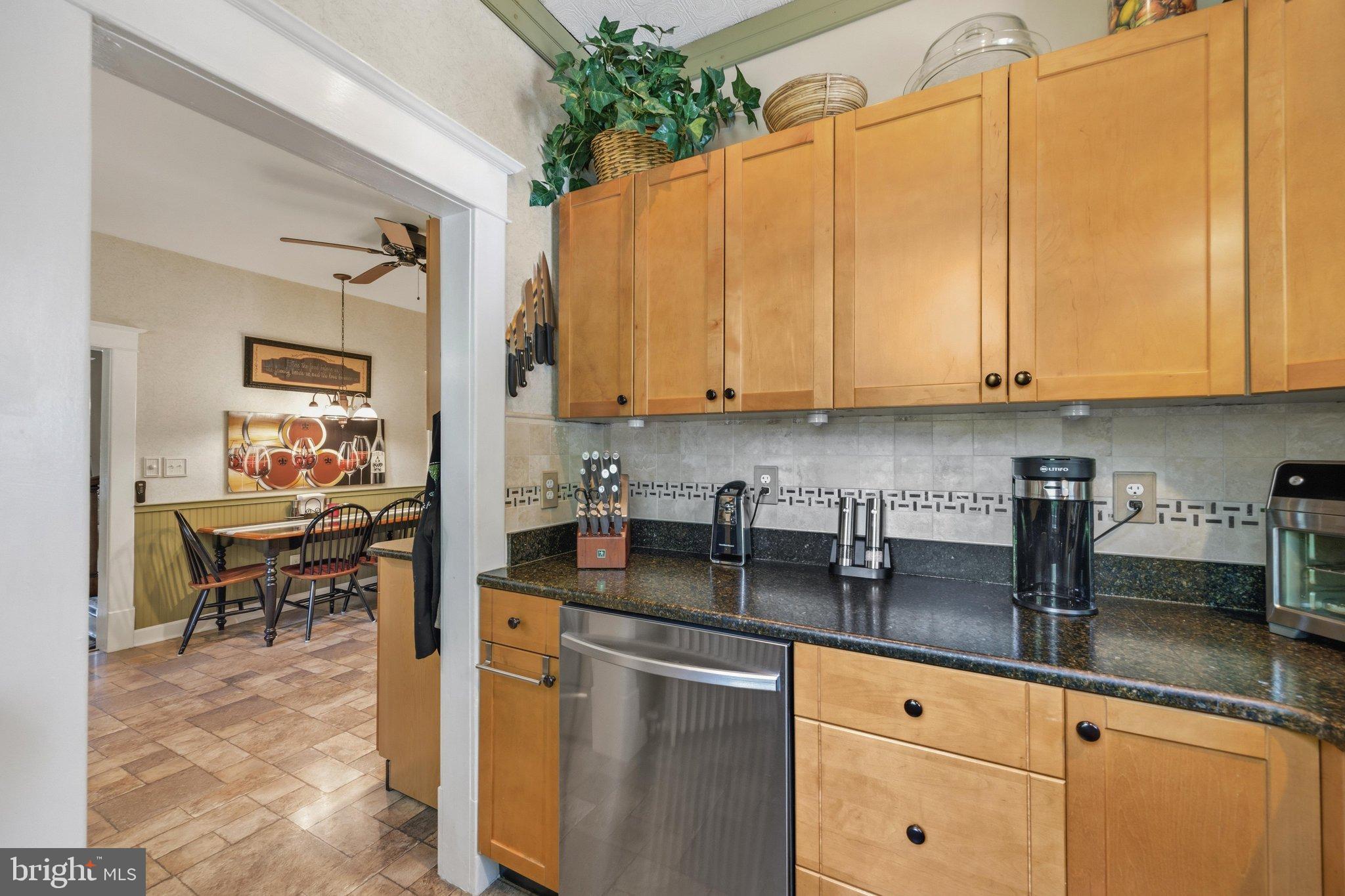 522 Old Hammonds Ferry Road Linthicum Heights, MD 21090 - Photo 14 of 109 Charming kitchen with modern finishes.