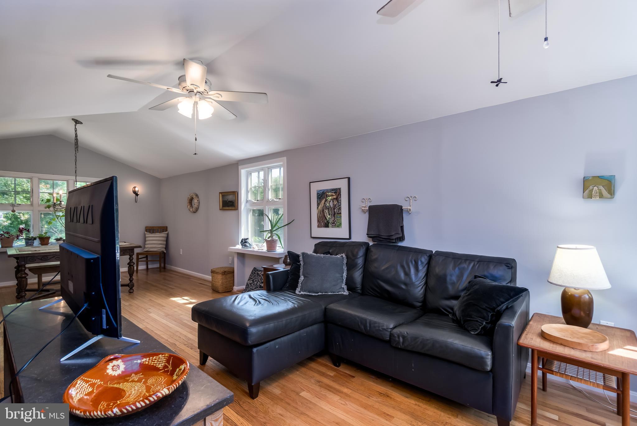 9327 Ocala Street Silver Spring, MD 20901 - Photo 11 of 40