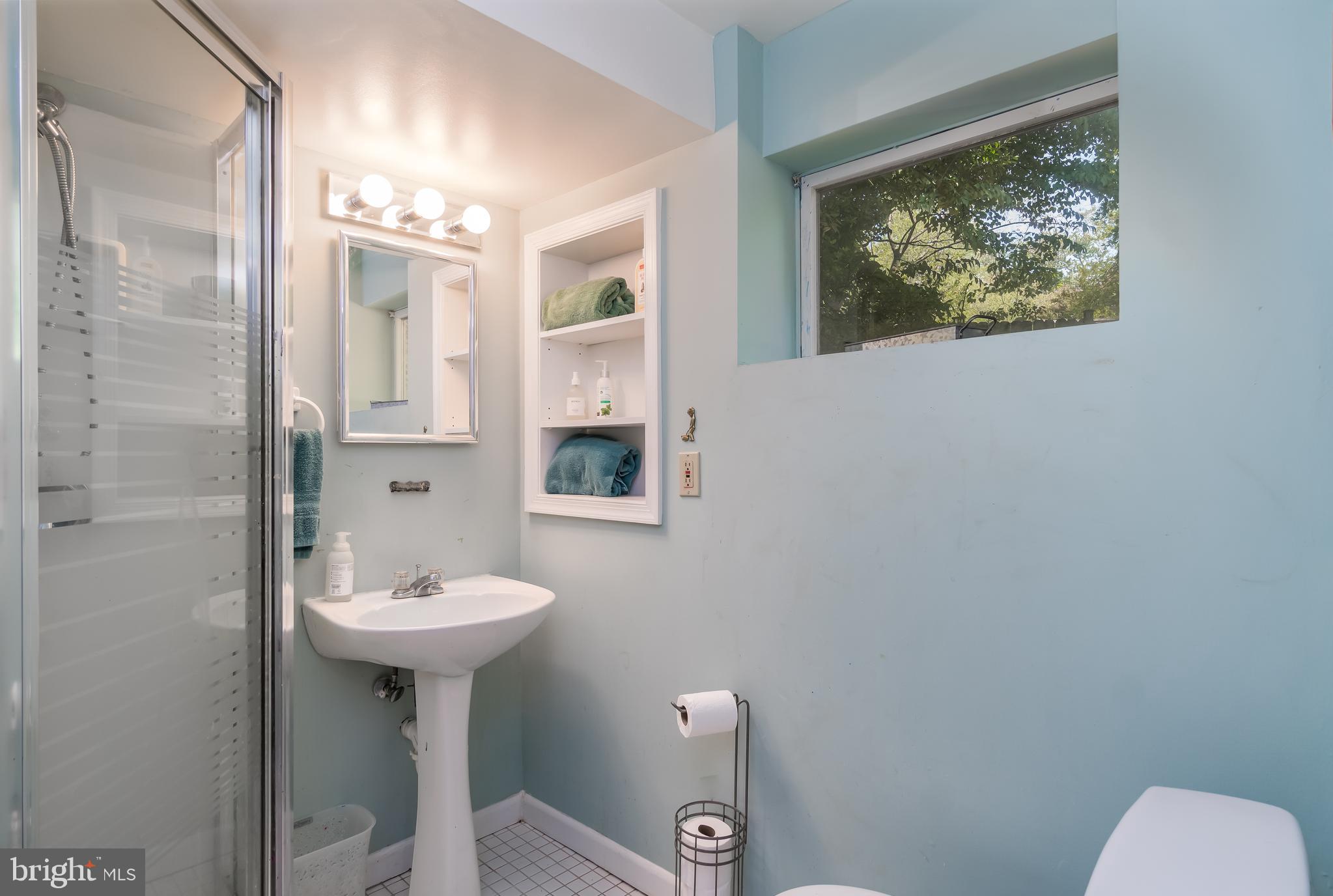 9327 Ocala Street Silver Spring, MD 20901 - Photo 35 of 40