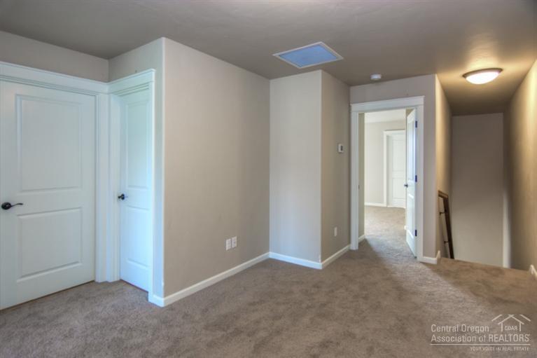 3237 Southwest 28th Street Redmond, OR 97756 - Photo 17 of 23 Additional Photo