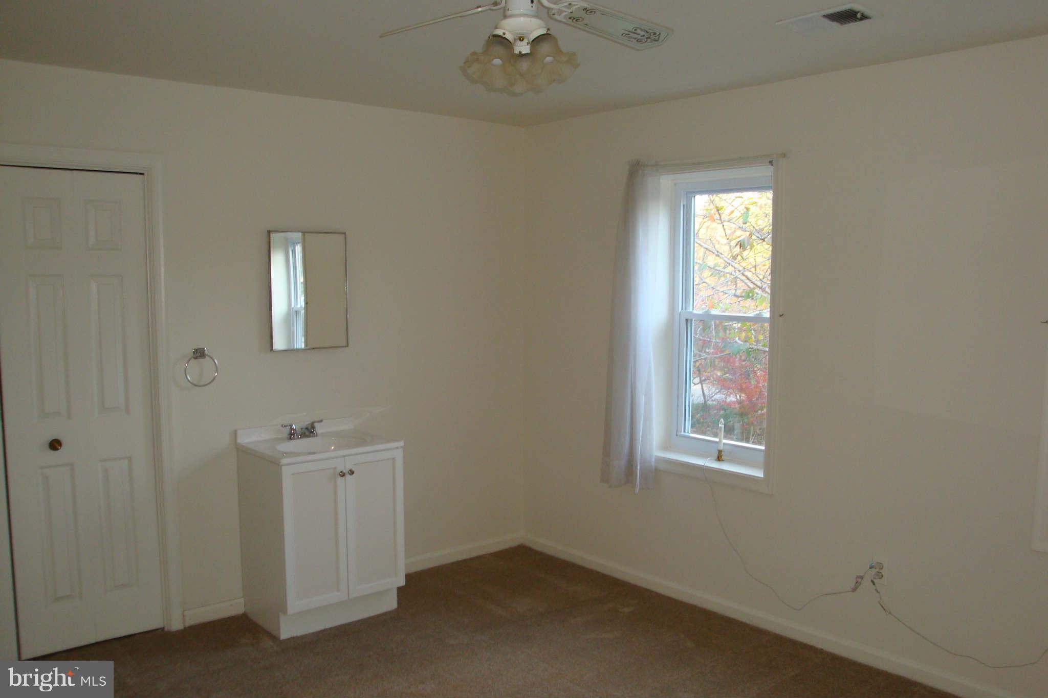 10529 Patuxent Ridge Way Laurel, MD 20723 - Photo 23 of 30 Bedroom
