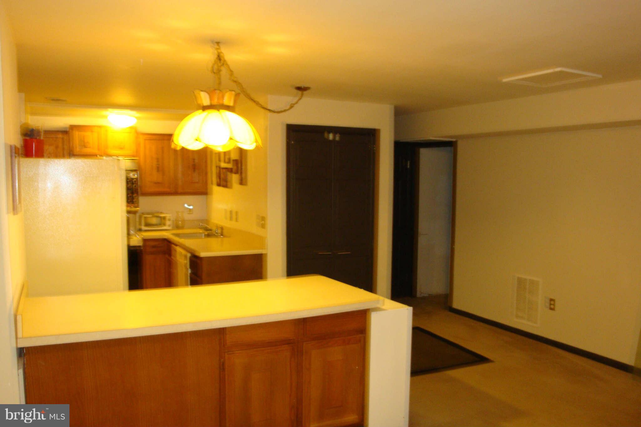 10529 Patuxent Ridge Way Laurel, MD 20723 - Photo 25 of 30 Kitchen